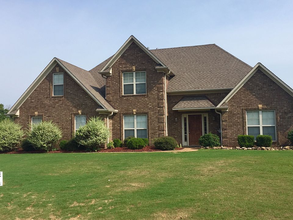 Beautiful 3 bedroom/2.5 bath