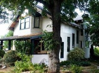 263 S 2nd St, Central Pt, OR 97502