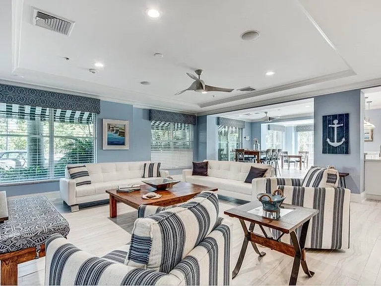 700 E Boynton Beach Blvd #105 — Photo 16