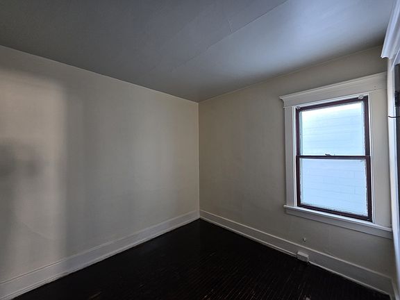 5th image of 14 Eckhert St APT 1