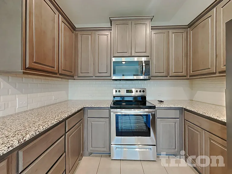 2536 Old Buck Dr — Photo 7