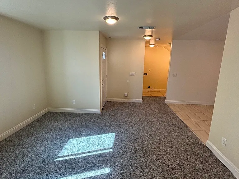 1552 E Martin Luther King Blvd — Photo 4