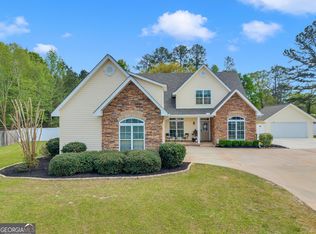 208 Hedge Row, Dublin, GA 31021