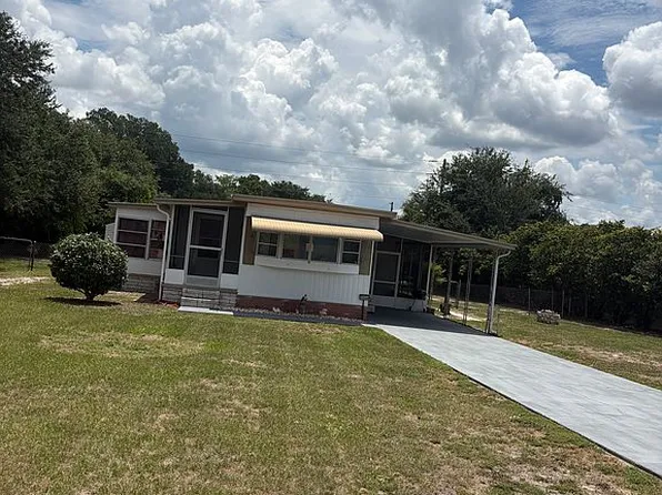 5806 Penny Royal Rd, Wesley Chapel, FL 33545