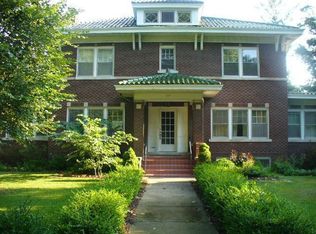 1123 S Grand Ave W, Springfield, IL 62704