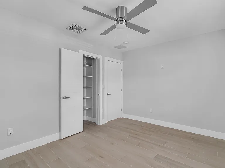 351 NE 82nd St #1 — Photo 42