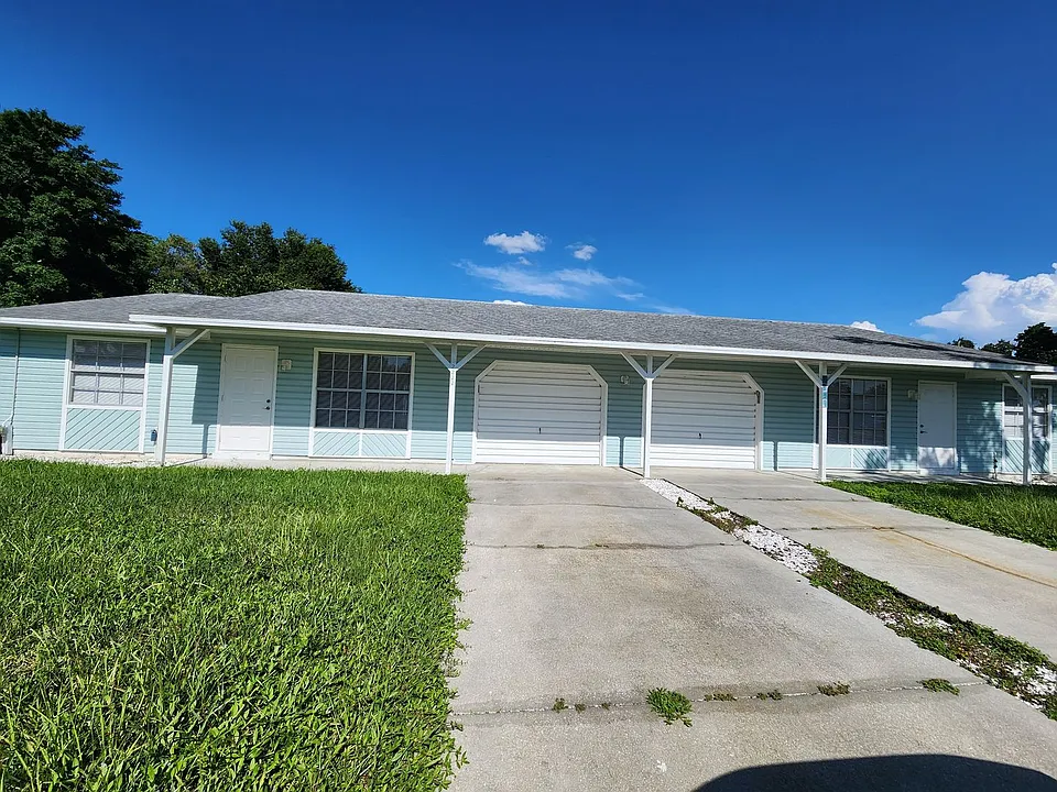 2222-2224 Virginia Ave