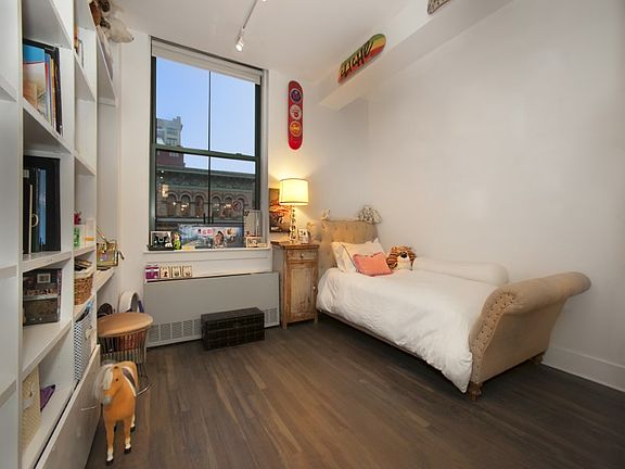 5th image of 53 N Moore St APT 5C