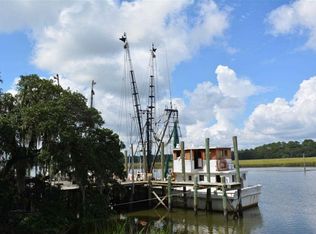 26 Hallmark Rd, Saint Helena Island, SC 29920