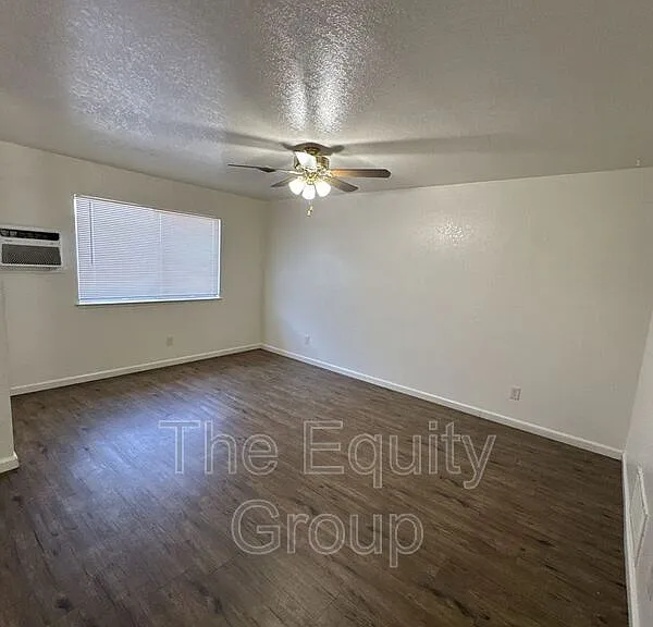 1226 S Santa Fe Ave #D — Photo 2