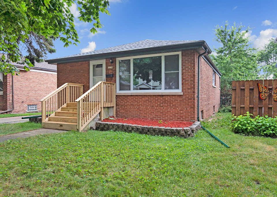1st image of 13216 S Avenue L