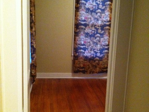 4th image of 603 Gladstone Blvd