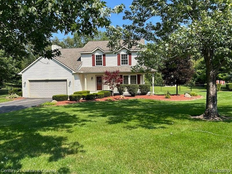 2226 Peppermill Ct, Hartland, MI 48353 Zillow