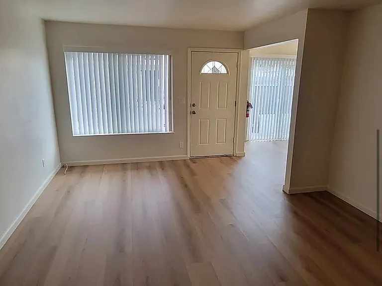 1441-1453 Arkansas St #1449 — Photo 6