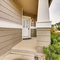 3 bed, 2.5 bath, 1400 sqft, $2,690 — Photo 2