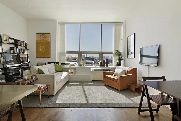 Sold by Corcoran | media 21