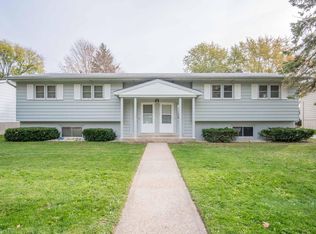 336 Wheelock Ave #338, Hartford, WI 53027