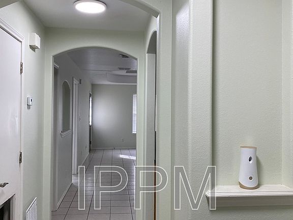 2nd image of 101 Taos Blvd