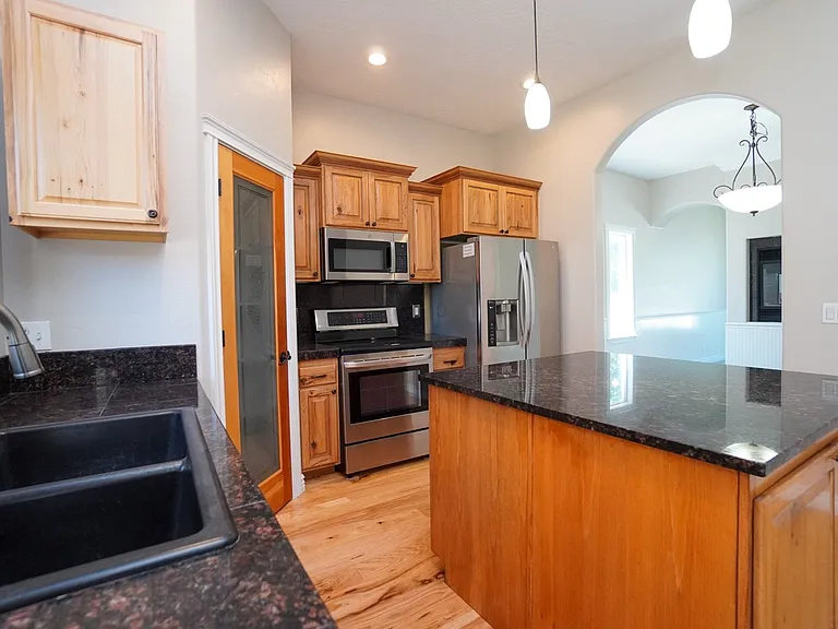 2511 W Teano Dr — Photo 14