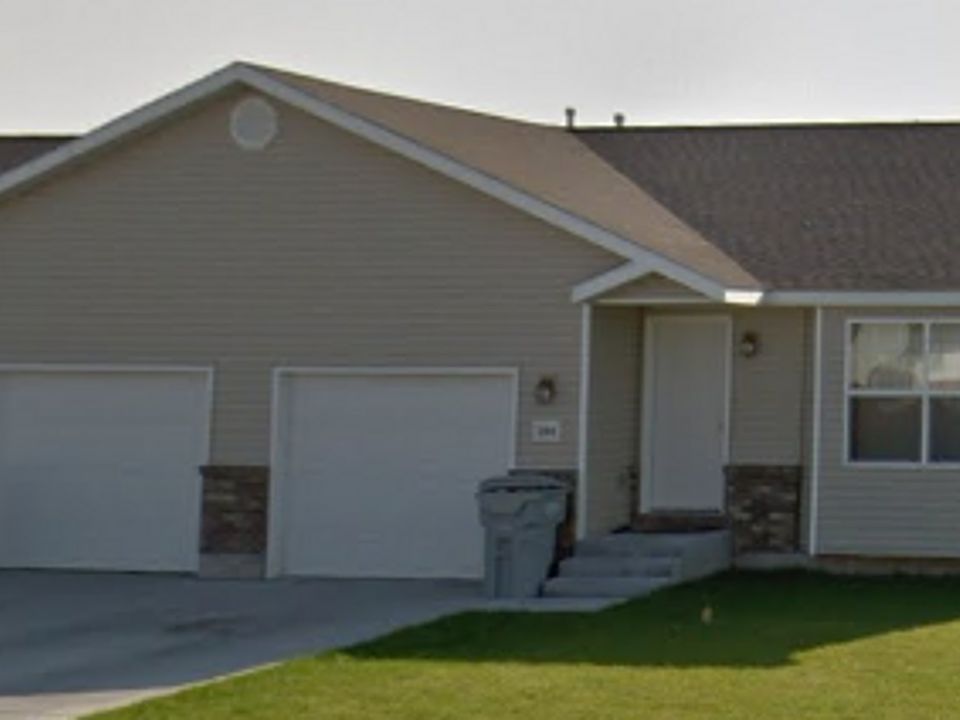 1st image of 184 Kimberly Dr