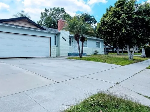 1974 W Harriet Ln, Anaheim, CA 92804