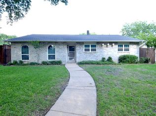 3017 Rolling Hills Cir, Carrollton, TX 75007