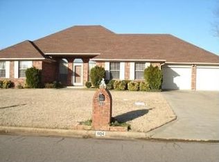 604 S Tulsa Ave, Russellville, AR 72801