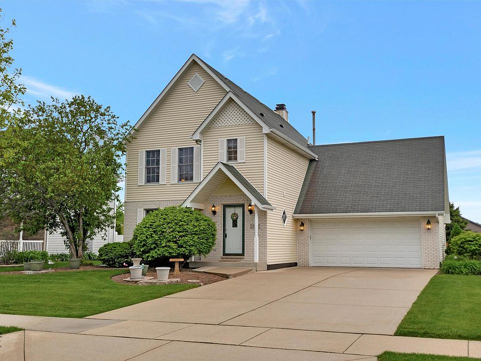 1st image of 15545 Lakeview Dr