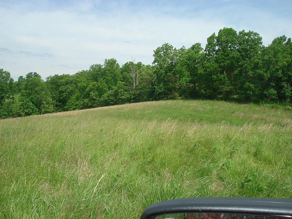 2nd image of 585 Pughs Ferry Rd