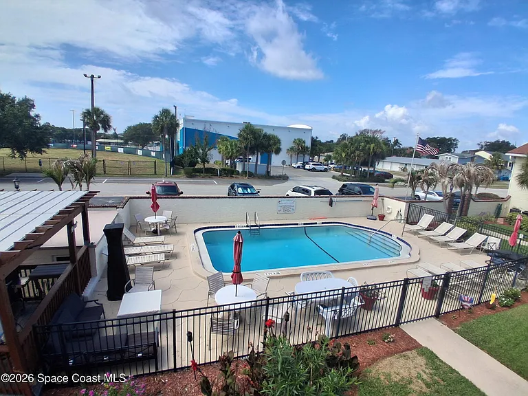 300 Monroe Ave #21 — Photo 19