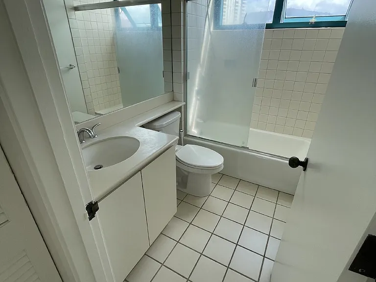 745 Isenberg St #502 — Photo 9