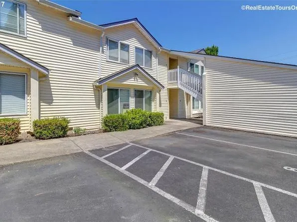 1414 Brandt Rd APT 8A, Vancouver, WA 98661