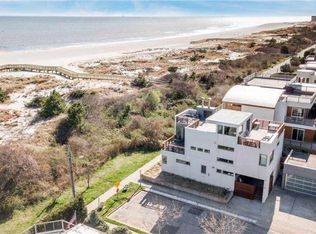 100 Nantwick St, Long Beach, NY 11561