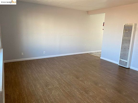 2nd image of 2208 Ohio Ave