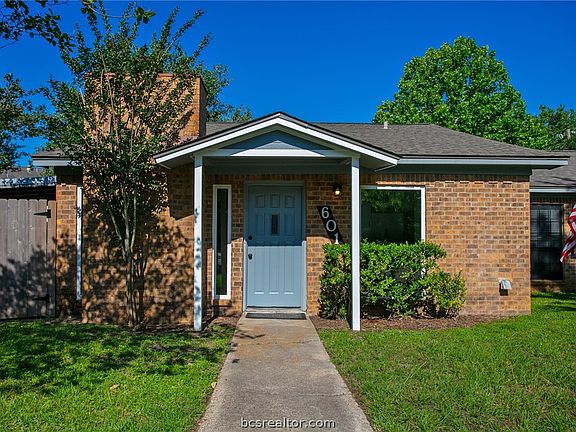2nd image of 601 San Saba Ct