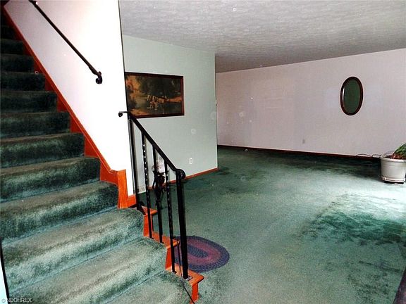 3rd image of 6650 Edgemoor Ave