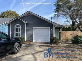 1272 Llewellyn Rd, Mount Pleasant, SC 29464