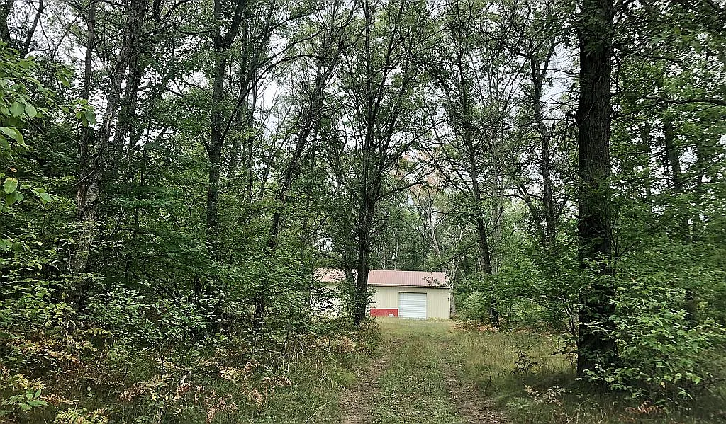 13999 Ruby Ln photo 1
