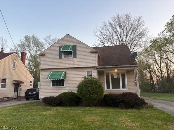 13917 Wolf Ave, Garfield Hts, OH 44125