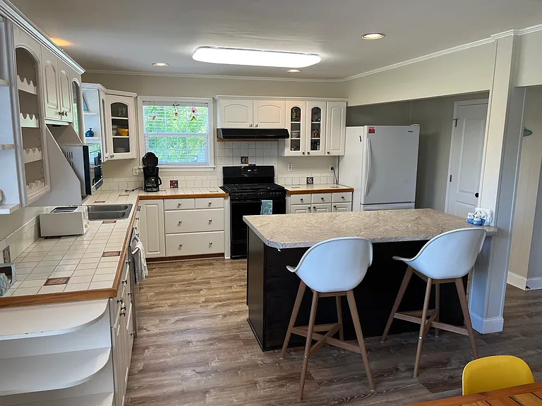 1306 E Ashley Ave — Photo 18
