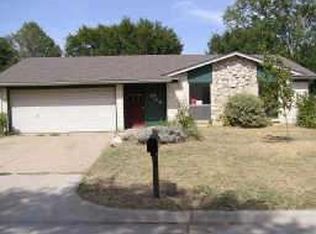 806 Hummingbird Ln, Mansfield, TX 76063