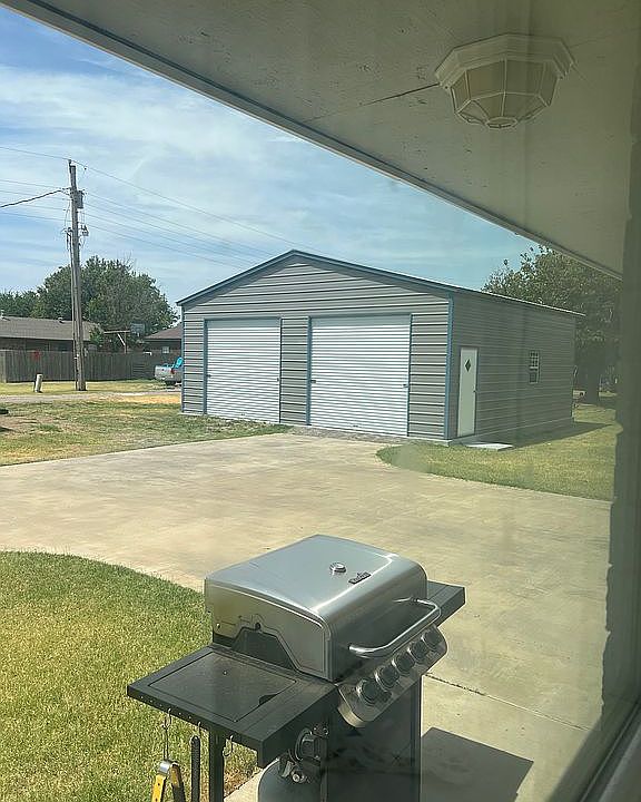 2nd image of 211 Tyler Ave
