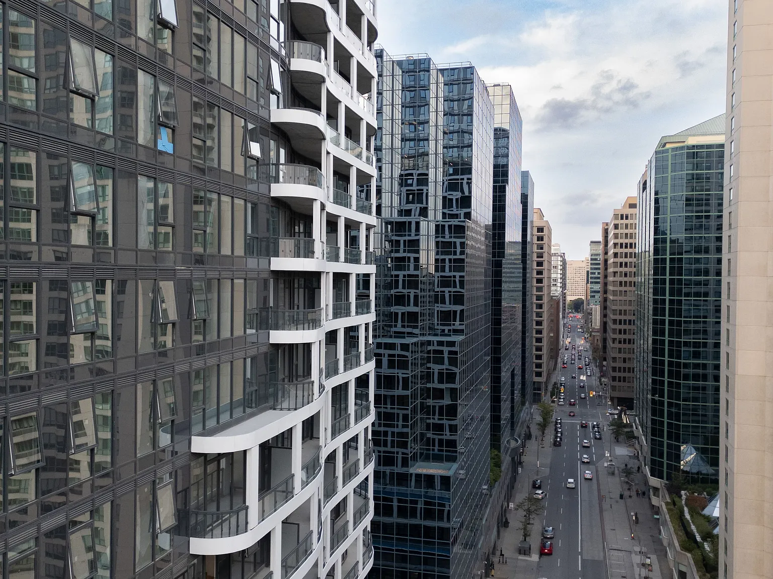 1 bed, $2,170 — Photo 2