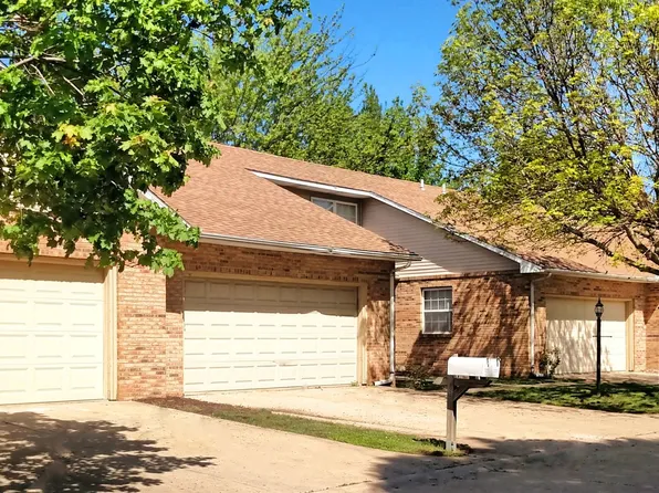 Misty Cove by Royse + Brinkmeyer