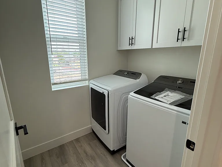 4410 Redstart Ln — Photo 15