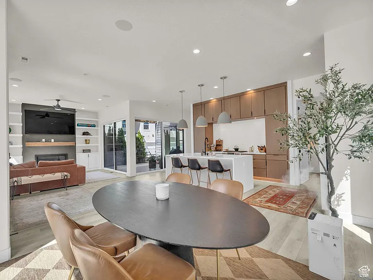 11609 S Dorian Dr — Photo 5