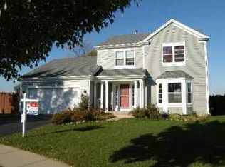 636 Covered Bridge Ct, Elgin, IL 60124