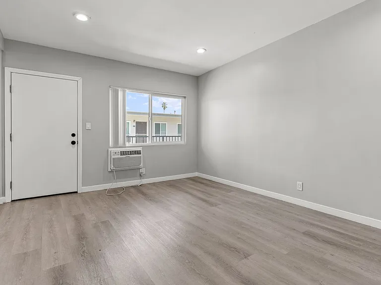 9632 Ball Road — Photo 19