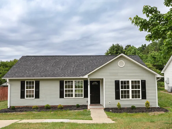 1420 Eagles Landing Dr, Charlotte, NC 28214