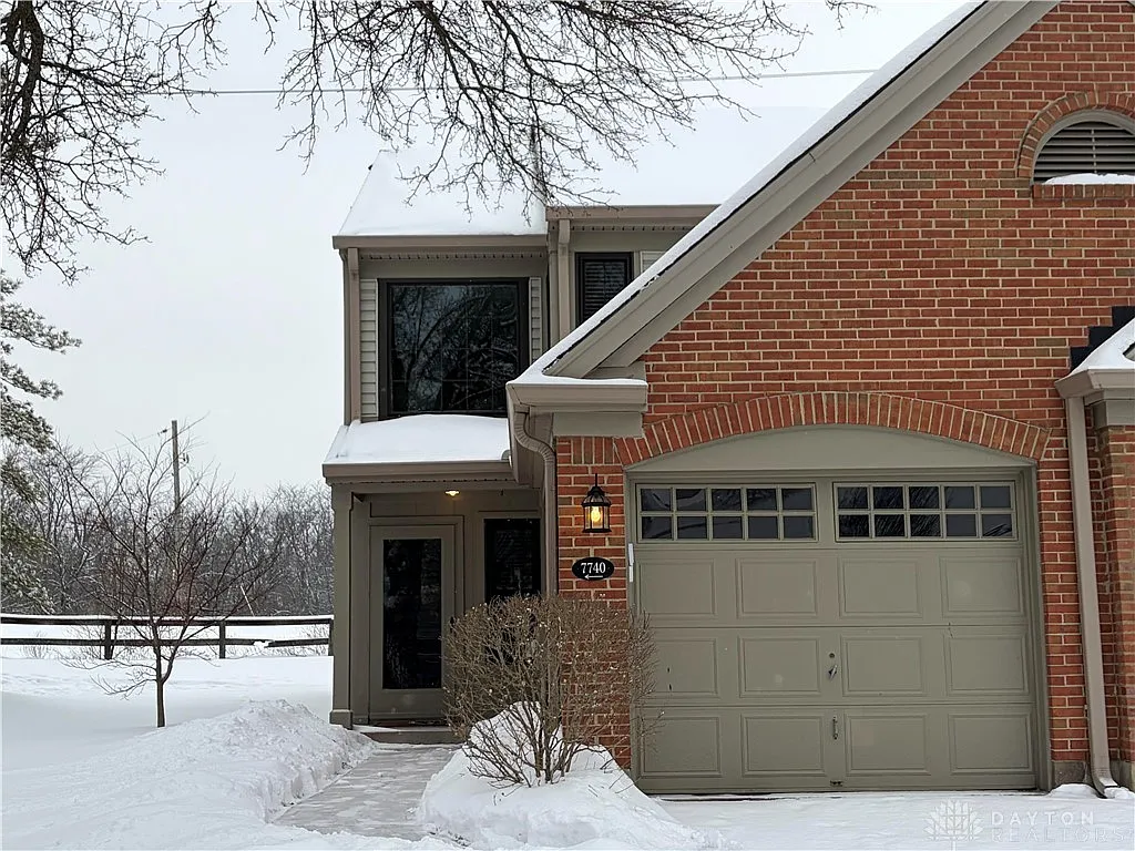 7740 Hackney Cir photo 1